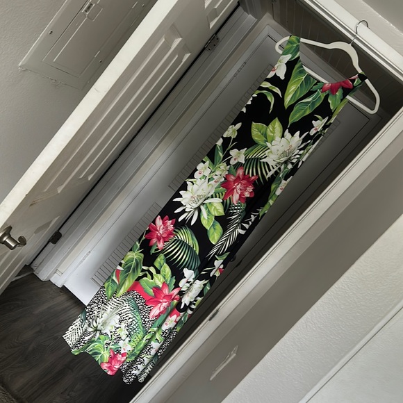 Tommy Bahama Dress - Picture 1 of 5